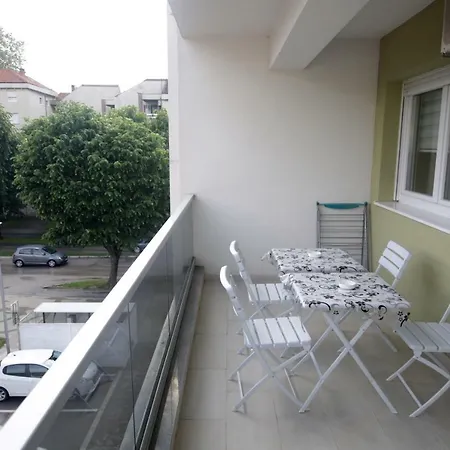 It Apartment *