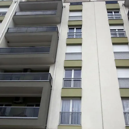 Apartment It