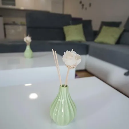 Apartment It